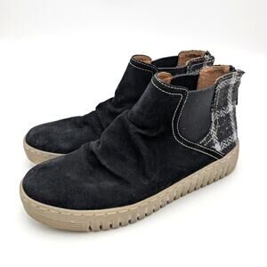 Comfortiva Hollis Round Toe Ankle Bootie Back Zip Women's Black Size US9M EU40